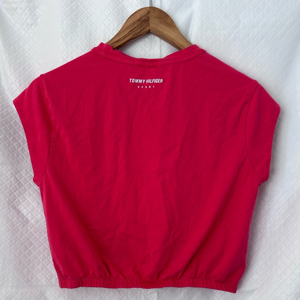 Tommy Hilfiger Women's Hot Pink Crop Top - Picture 2 of 8
